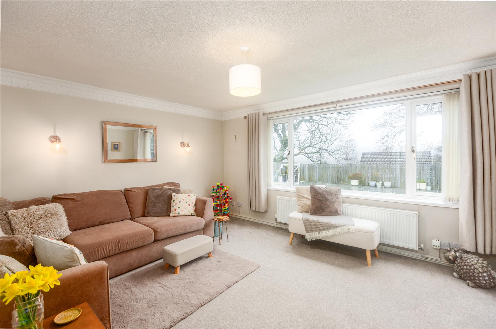 Heol Treffynnon, Parc Gwernfadog, Swansea, SA6 6SE